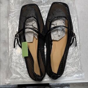 Elegant Black Mesh Women's Shoes